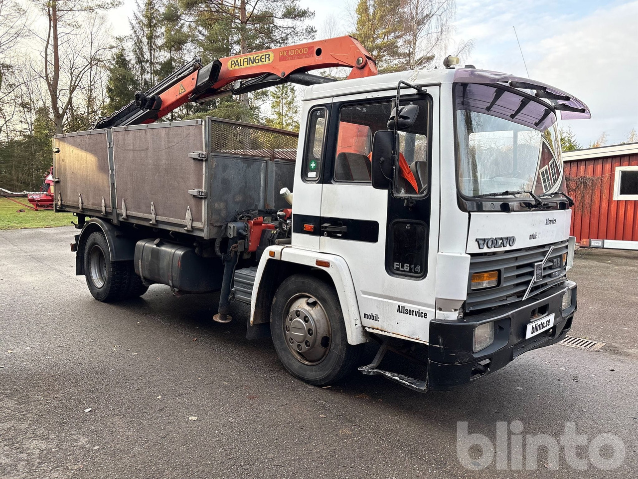 VOLVO FL614 4X2 - Camião basculante, Camião grua: foto 3 VOLVO FL614 4X2 - Camião basculante, Camião grua: foto 3