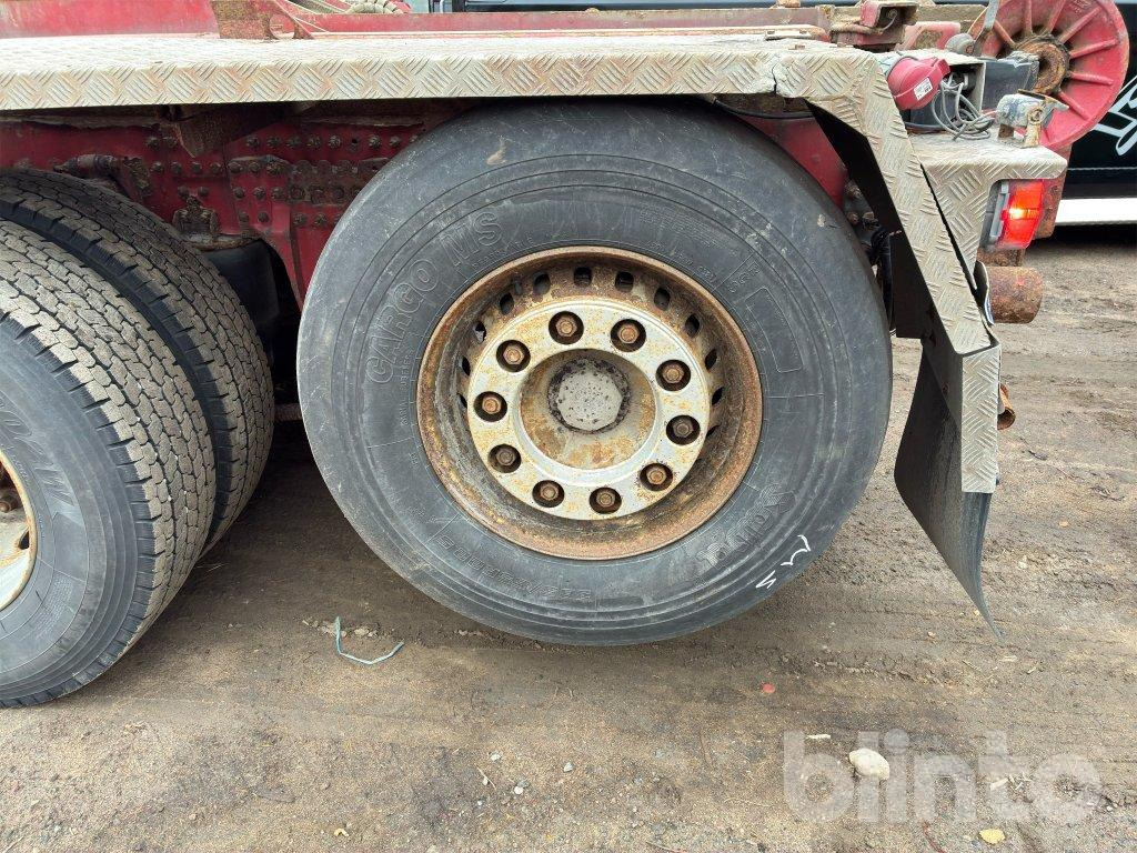 Camião polibenne VOLVO FM9 6X2 med underbett: foto 32