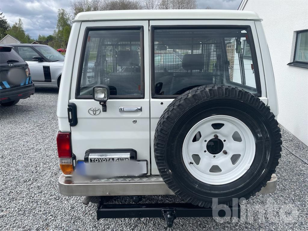 Toyota Land Cruiser J7 3.0D - Veículo comercial: foto 3 Toyota Land Cruiser J7 3.0D - Veículo comercial: foto 3