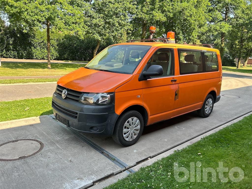 Volkswagen BUS T5 9 Sitzer (2013) - Furgão de passageiros: foto 2 Volkswagen BUS T5 9 Sitzer (2013) - Furgão de passageiros: foto 2