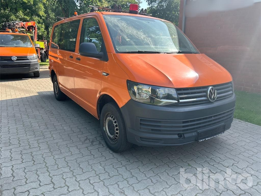 Volkswagen Bus T6 9 Sitzer (2015) - Furgão de passageiros: foto 2 Volkswagen Bus T6 9 Sitzer (2015) - Furgão de passageiros: foto 2