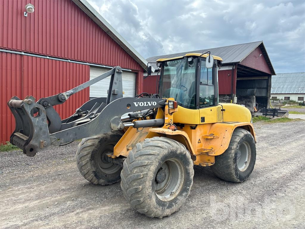 Volvo L40B - Pá carregadora de rodas: foto 1 Volvo L40B - Pá carregadora de rodas: foto 1