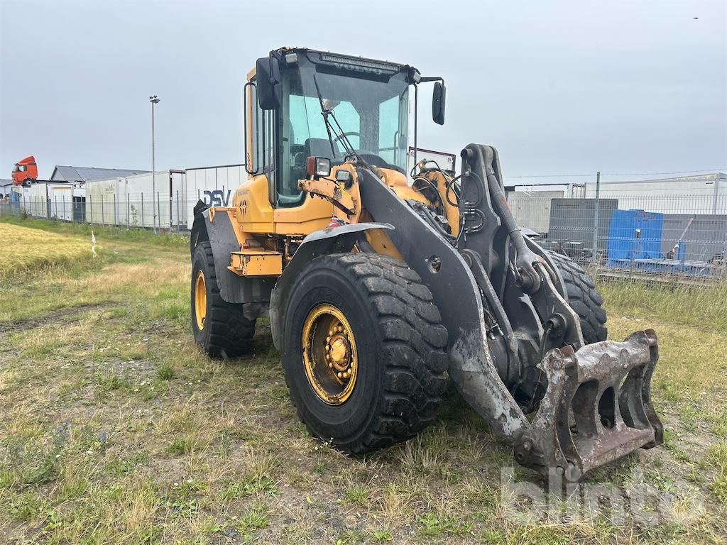 Volvo L90F - Pá carregadora de rodas: foto 4 Volvo L90F - Pá carregadora de rodas: foto 4