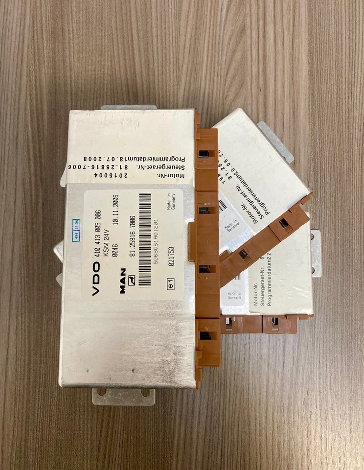 CENTRALINA KSM - MAN 81258167006 / 81258167010 - VDO 410 413 005 006 - Centralina electrónica: foto 5 CENTRALINA KSM - MAN 81258167006 / 81258167010 - VDO 410 413 005 006 - Centralina electrónica: foto 5