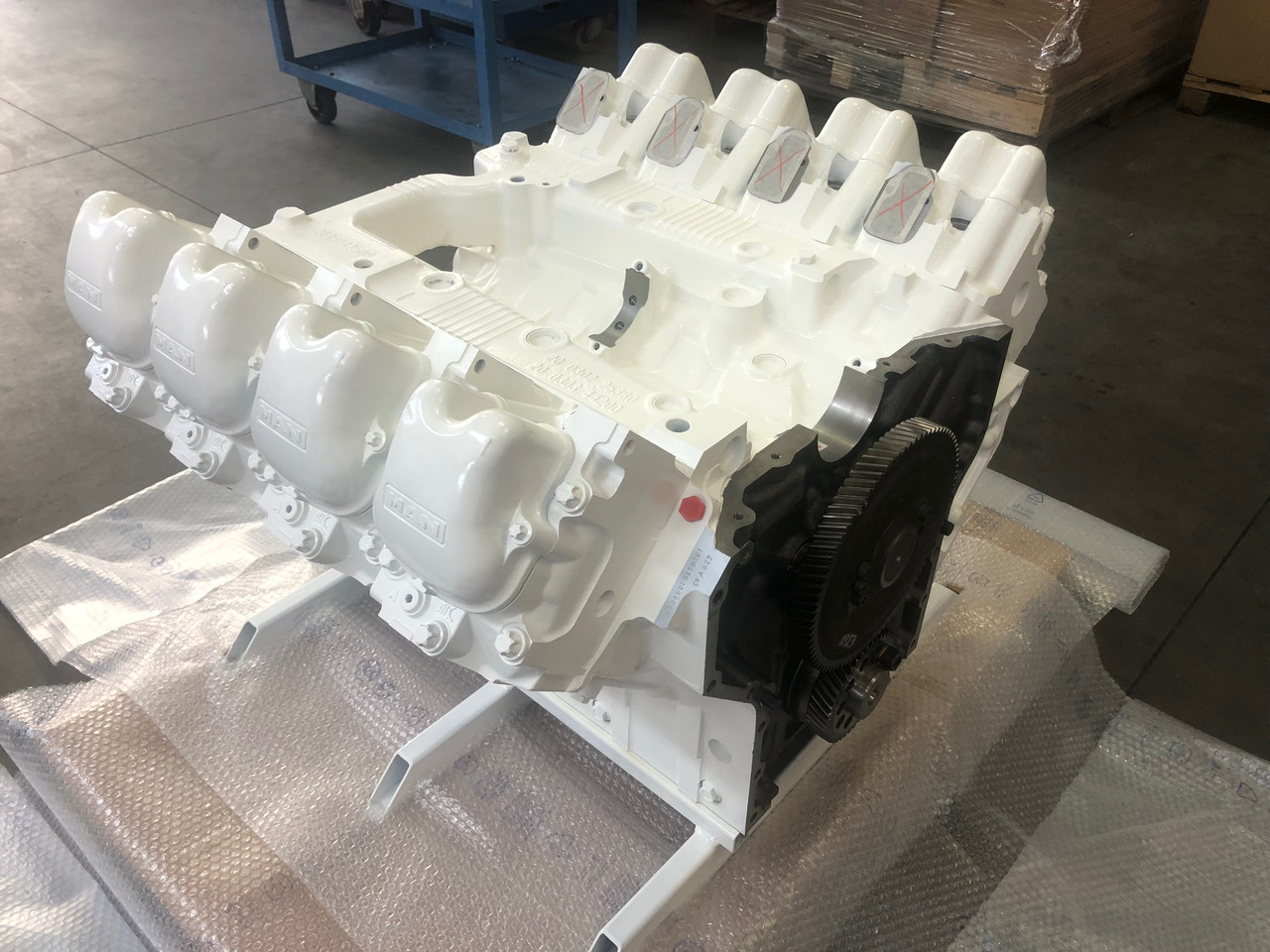 LONGBLOCK MAN D2848LE403 / MAN D2848 LE403 - Bloco do motor: foto 4 LONGBLOCK MAN D2848LE403 / MAN D2848 LE403 - Bloco do motor: foto 4