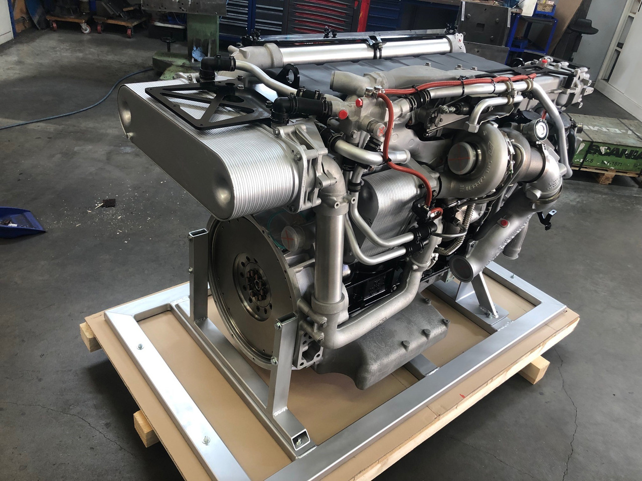 Motor MOTORE MAN D2676LOH28 / MAN D2676 LOH28: foto 13 Motor MOTORE MAN D2676LOH28 / MAN D2676 LOH28: foto 13