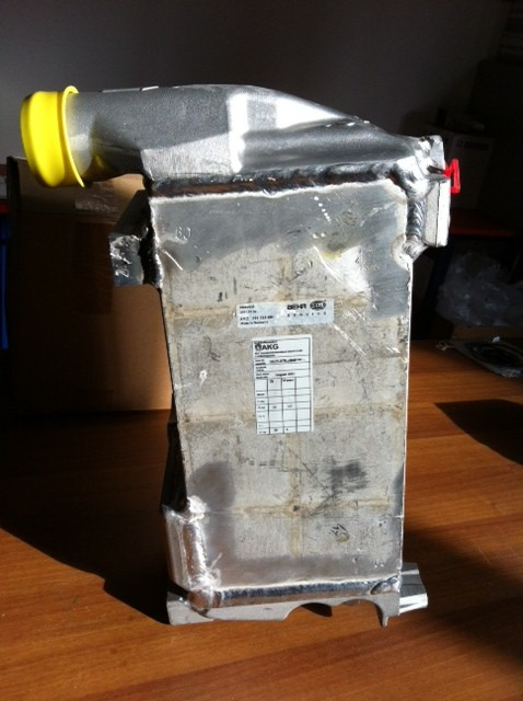 SCAMBIATORE DI CALORE ZF INTARDER - Radiador para Camião: foto 5 SCAMBIATORE DI CALORE ZF INTARDER - Radiador para Camião: foto 5