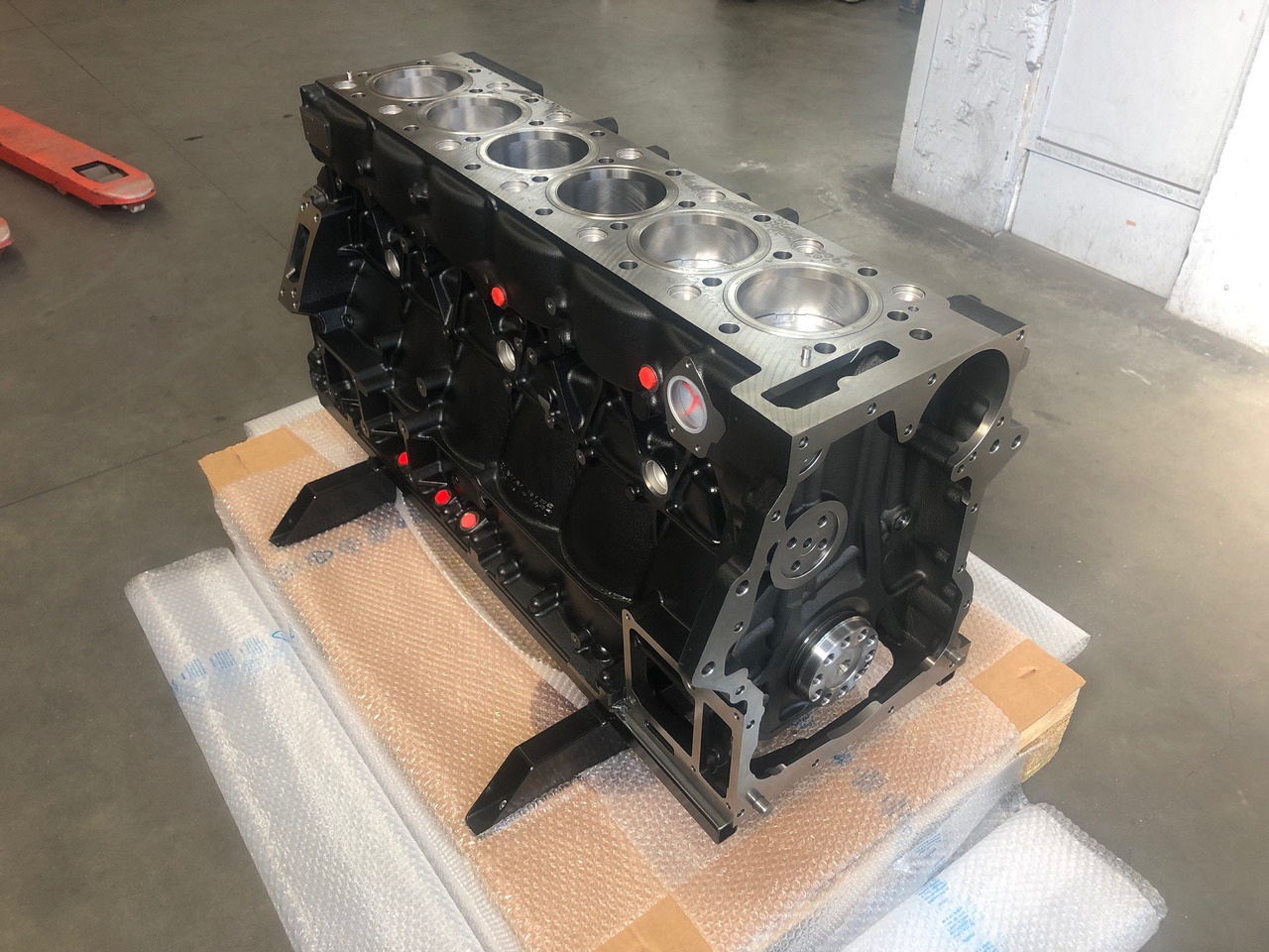 SHORTBLOCK / BLOCCO MOTORE MAN D2676 EURO6 (camion e bus) - Bloco do motor para Camião: foto 2 SHORTBLOCK / BLOCCO MOTORE MAN D2676 EURO6 (camion e bus) - Bloco do motor para Camião: foto 2