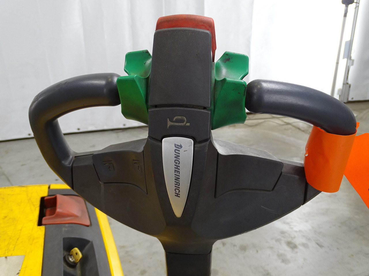 Jungheinrich EJC216/1590MM - Stacker: foto 3 Jungheinrich EJC216/1590MM - Stacker: foto 3