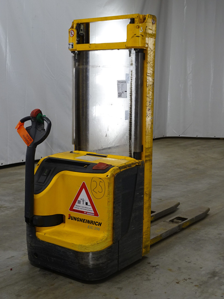 Jungheinrich EJC216/1590MM - Stacker: foto 2 Jungheinrich EJC216/1590MM - Stacker: foto 2