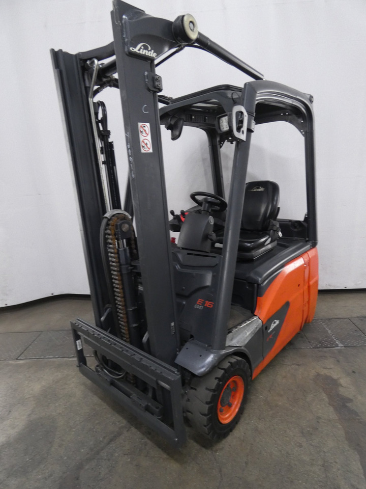 Linde E16 - Empilhador elétrico: foto 1 Linde E16 - Empilhador elétrico: foto 1