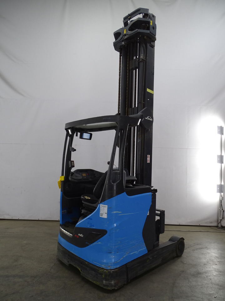 Linde R16HD-01 - Empilhador retráctil: foto 2 Linde R16HD-01 - Empilhador retráctil: foto 2