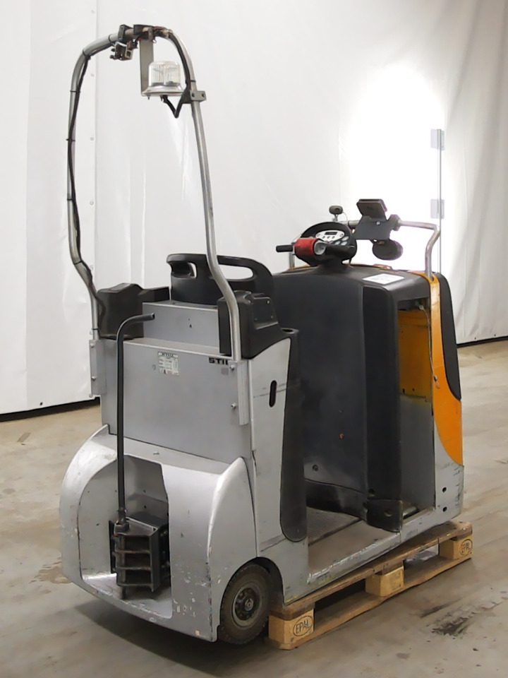 Still CX-T - Trator elétrics: foto 2 Still CX-T - Trator elétrics: foto 2