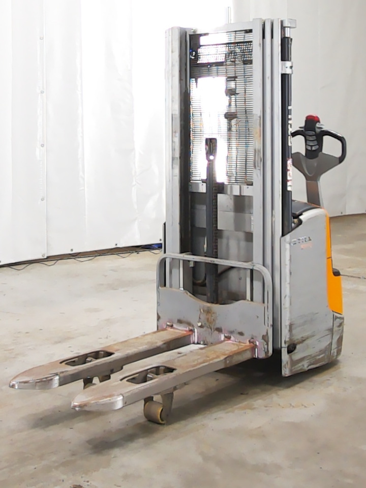 Still EXV12I - Stacker: foto 1 Still EXV12I - Stacker: foto 1