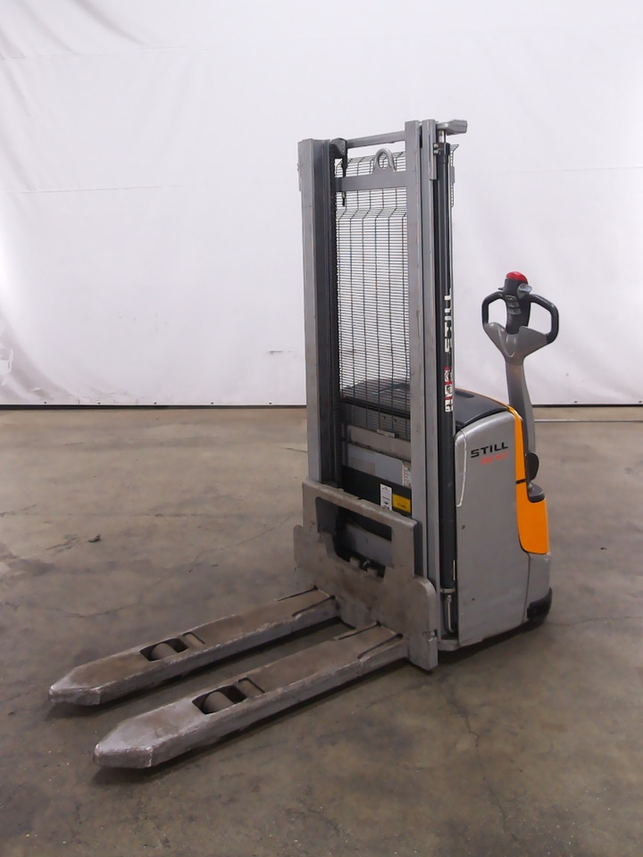 Still EXV14C - Stacker: foto 1 Still EXV14C - Stacker: foto 1