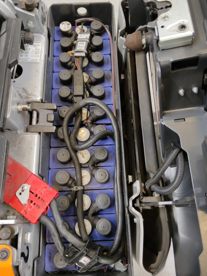 Still LTX50 - Trator elétrics: foto 4 Still LTX50 - Trator elétrics: foto 4