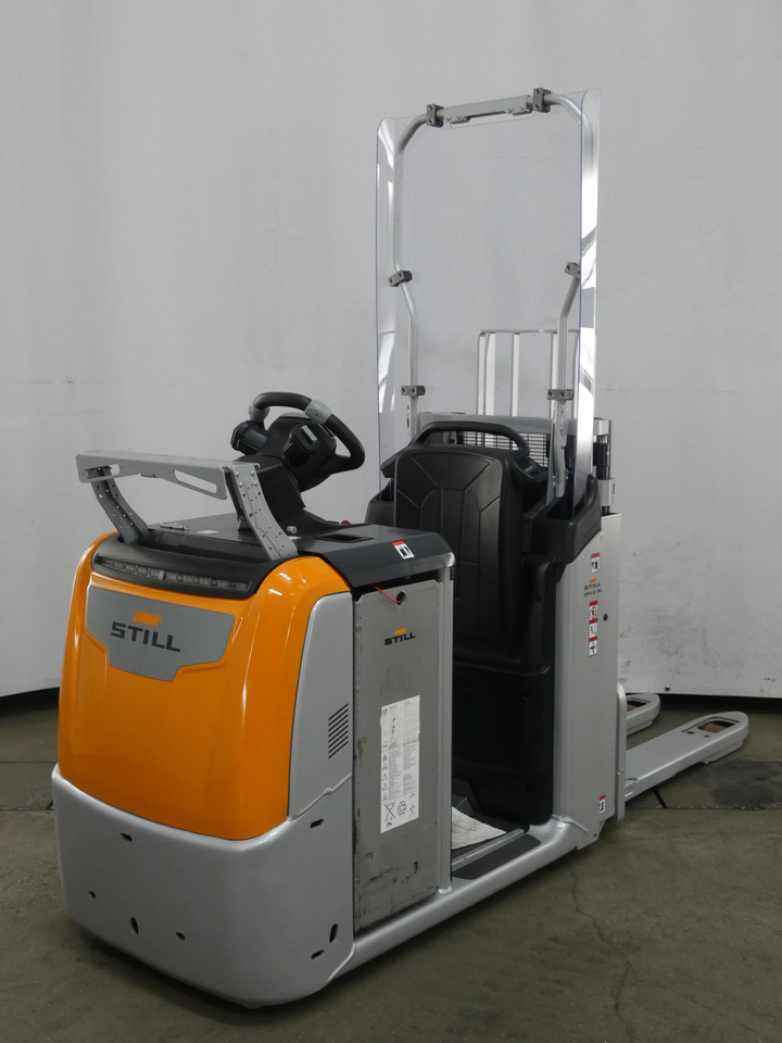 Still OPX-D20/BATT.NEU - Order-picker: foto 1 Still OPX-D20/BATT.NEU - Order-picker: foto 1