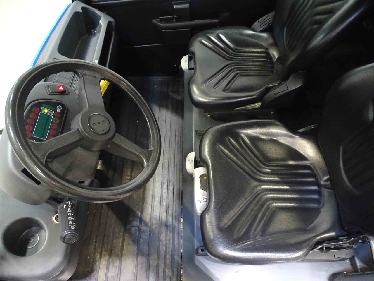 Still R07-25 - Trator elétrics: foto 3 Still R07-25 - Trator elétrics: foto 3