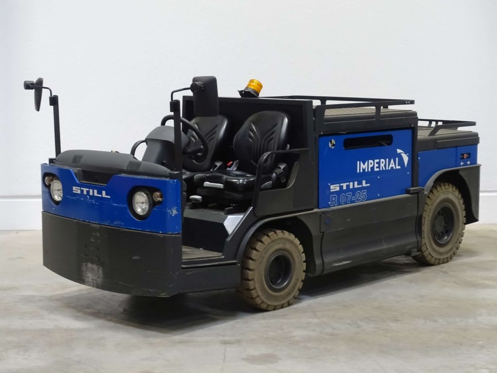 Still R07-25L - Trator elétrics: foto 1 Still R07-25L - Trator elétrics: foto 1