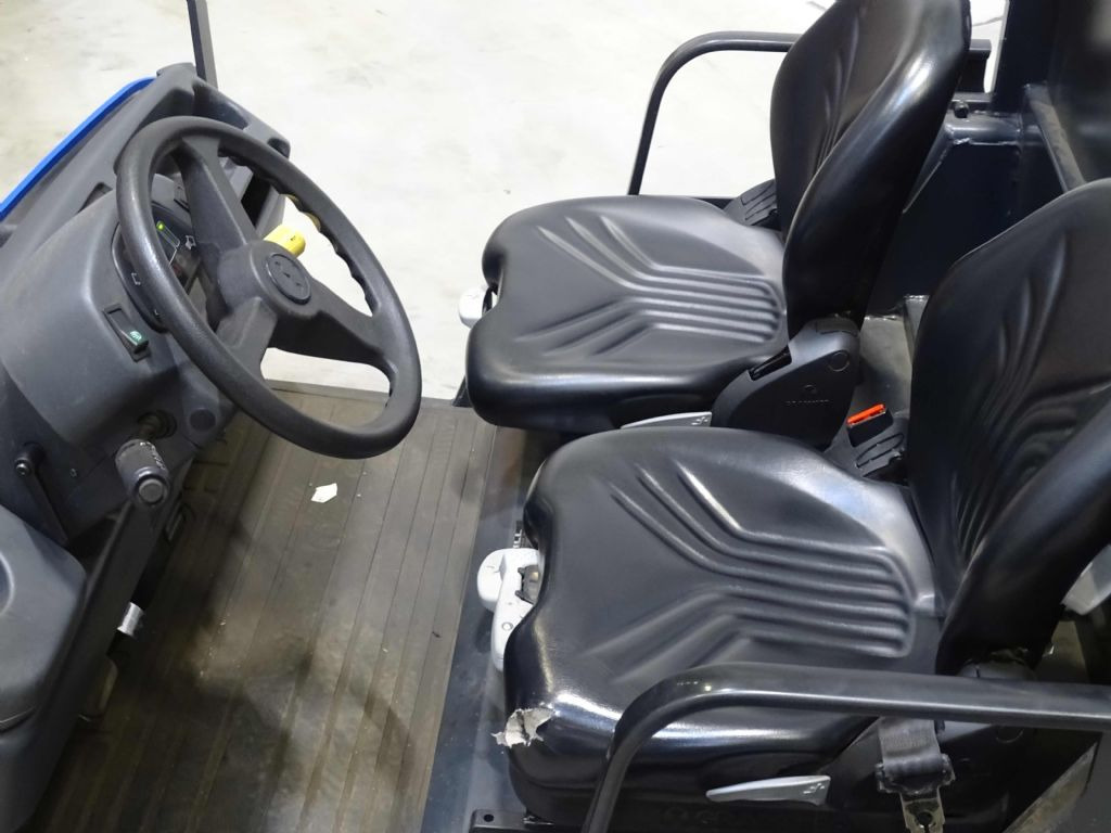 Still R07-25L - Trator elétrics: foto 3 Still R07-25L - Trator elétrics: foto 3