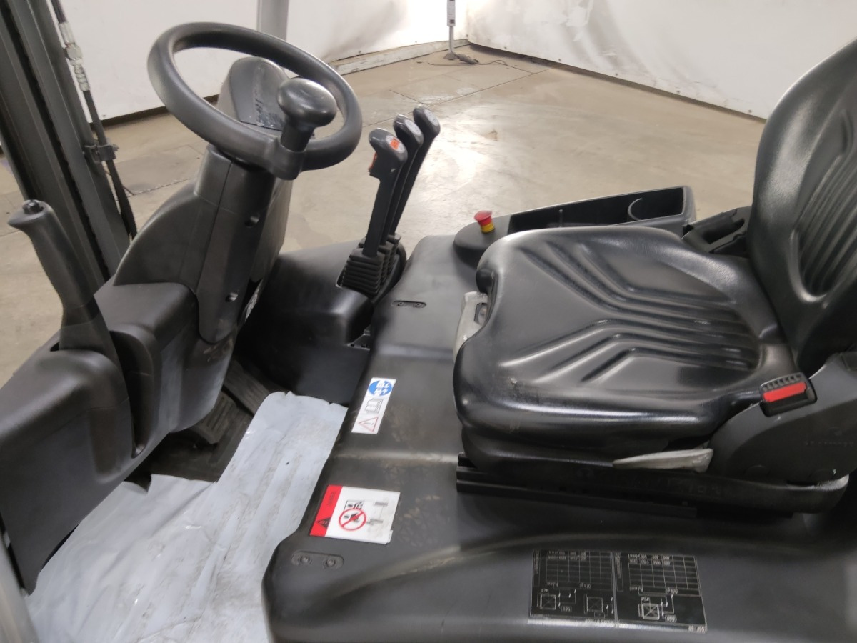 Still RX50-13/BRONZE/BATT.NEU - Empilhador elétrico: foto 3 Still RX50-13/BRONZE/BATT.NEU - Empilhador elétrico: foto 3