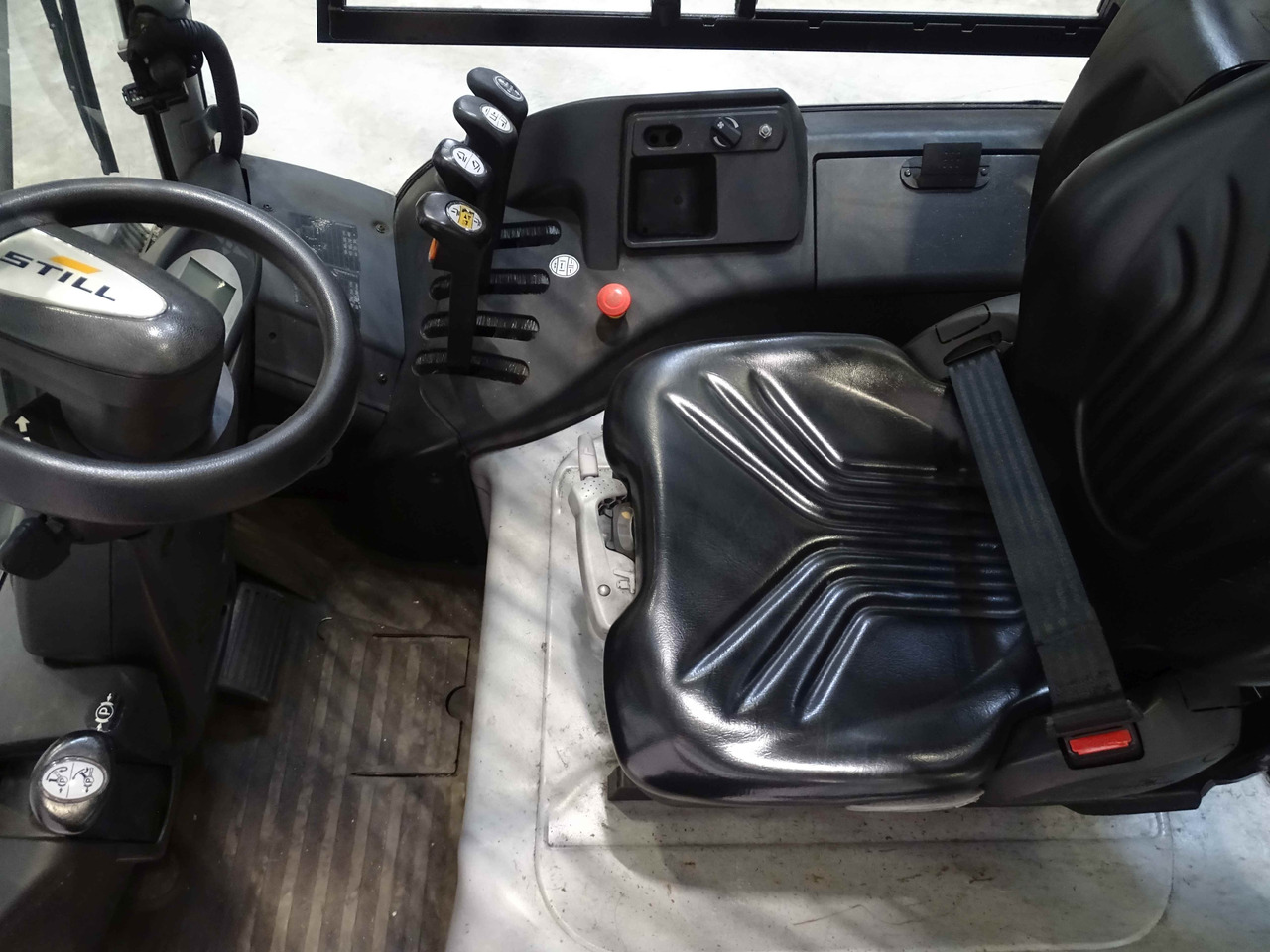 Still RX60-25 - Empilhador elétrico: foto 3 Still RX60-25 - Empilhador elétrico: foto 3