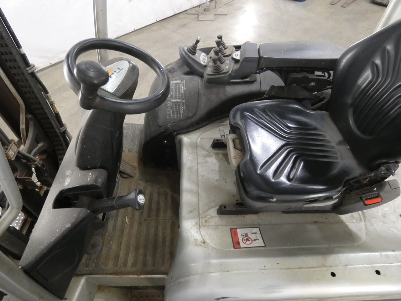 Still RX60-25 - Empilhador elétrico: foto 3 Still RX60-25 - Empilhador elétrico: foto 3