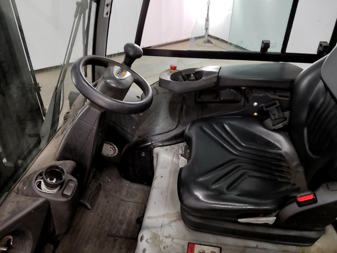 Still RX60-30 - Empilhador elétrico: foto 3 Still RX60-30 - Empilhador elétrico: foto 3