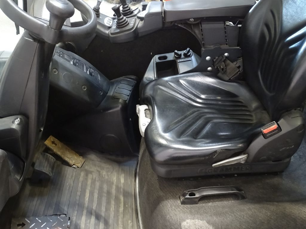 Still RX70-35H - Empilhador a diesel: foto 3 Still RX70-35H - Empilhador a diesel: foto 3