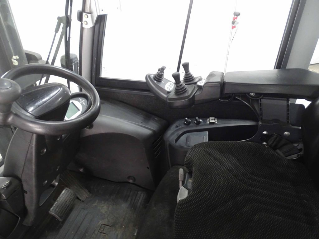 Still RX70-70 - Empilhador a diesel: foto 4 Still RX70-70 - Empilhador a diesel: foto 4