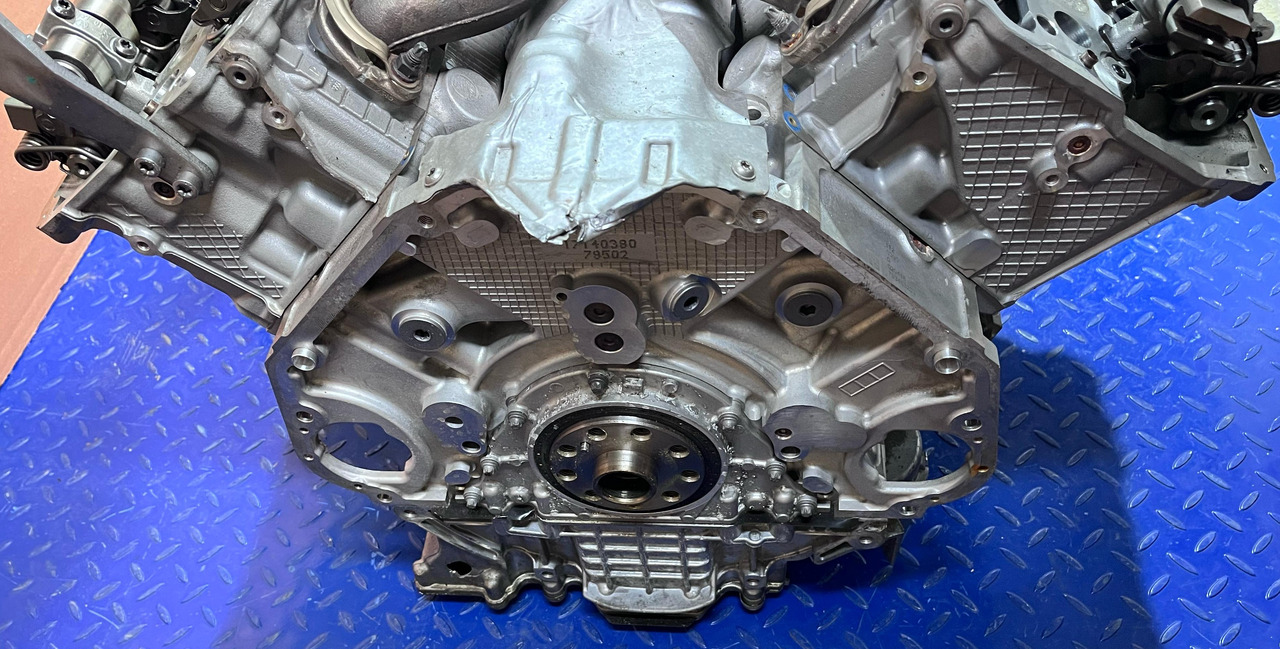 BMW Motor N63B44D Euro 6 - Motor e peças para Máquina de outro: foto 2 BMW Motor N63B44D Euro 6 - Motor e peças para Máquina de outro: foto 2
