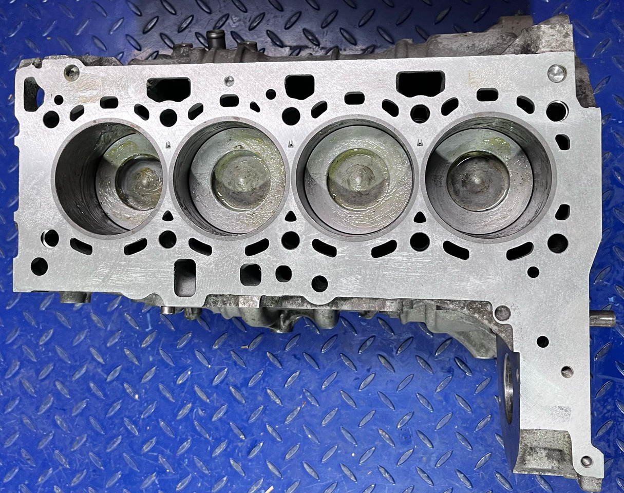 BMW Motor Reconditionat N47D20C Euro 6 - Motor: foto 3 BMW Motor Reconditionat N47D20C Euro 6 - Motor: foto 3