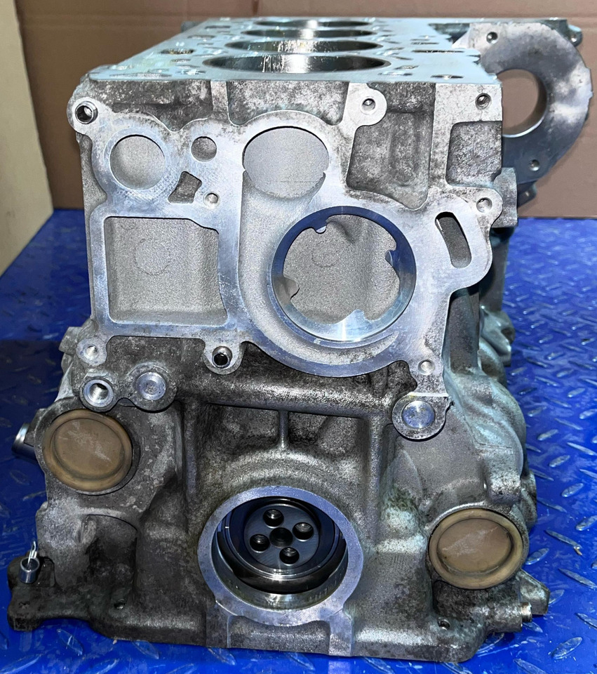 BMW Motor Reconditionat N47D20C Euro 6 - Motor: foto 4 BMW Motor Reconditionat N47D20C Euro 6 - Motor: foto 4