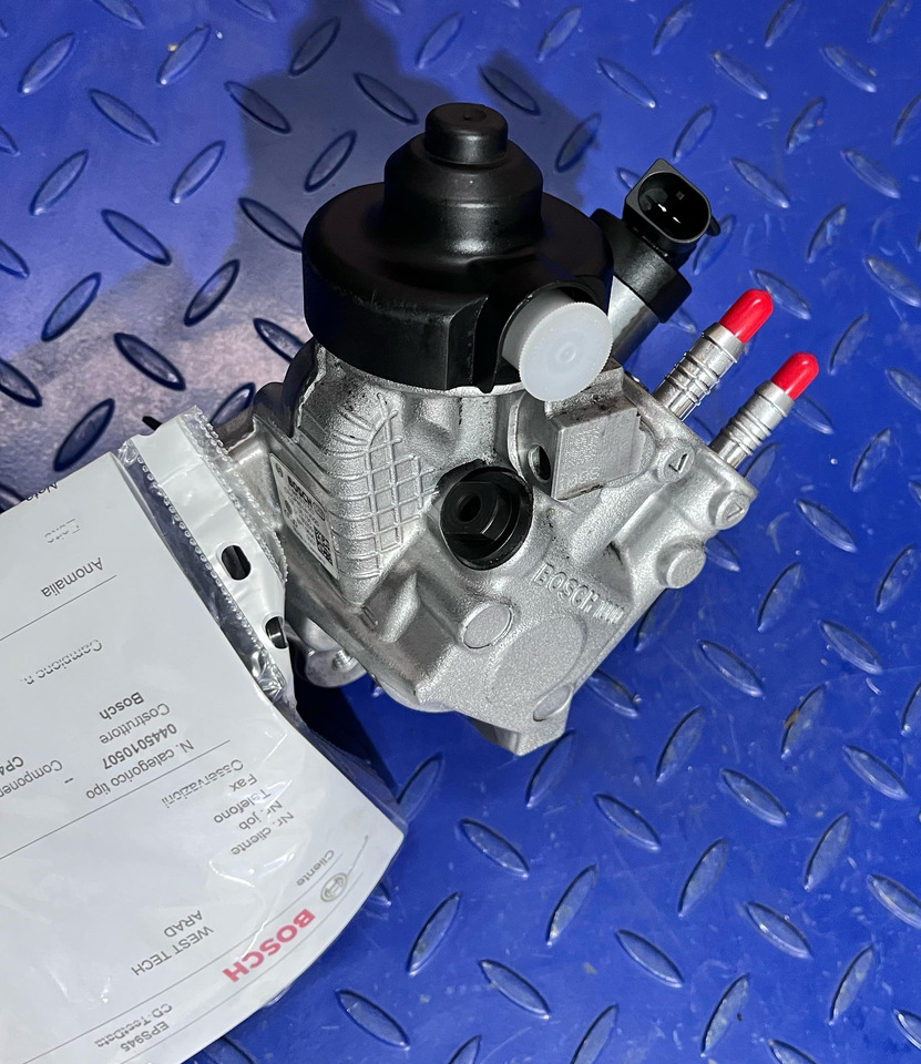 BOSCH High Pressure Pump 0445010507 - Bomba de combustivel: foto 2 BOSCH High Pressure Pump 0445010507 - Bomba de combustivel: foto 2