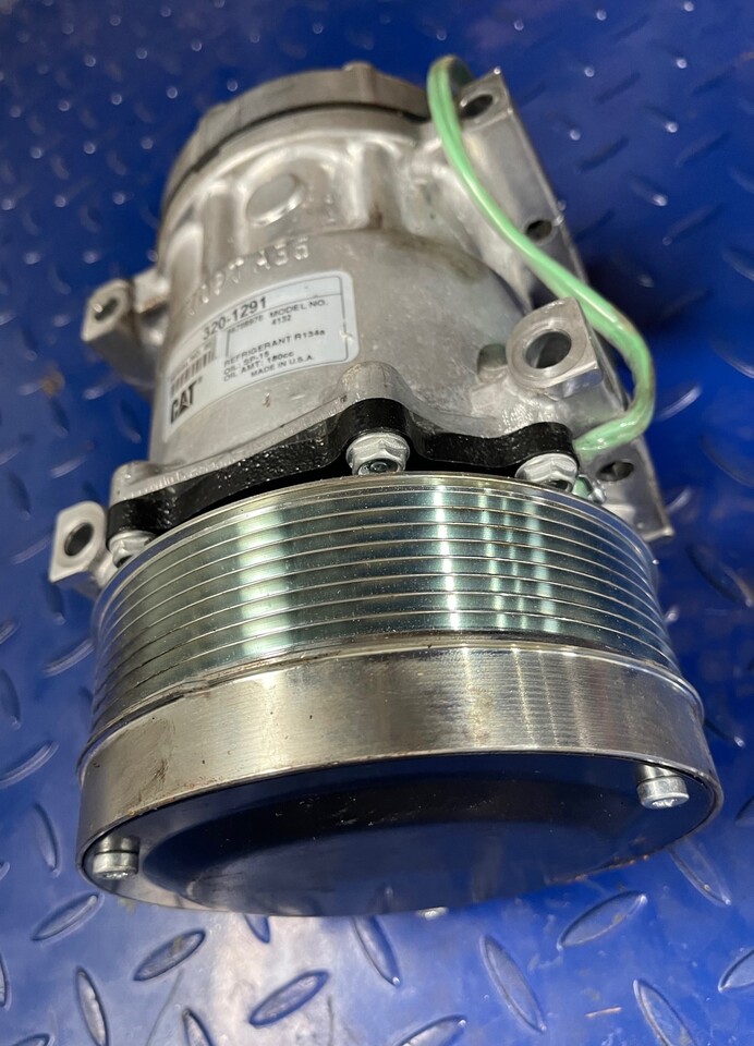 CAT 320-1291 Clima compressor - Compressor de ar condicionado para Máquina de construção: foto 4 CAT 320-1291 Clima compressor - Compressor de ar condicionado para Máquina de construção: foto 4