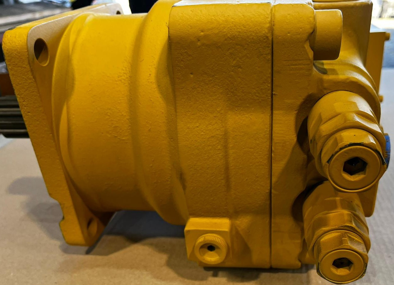 CATERPILLAR 177-2459 Swing Motor Assembly – OEM Caterpillar Hydraulic Motor (324D / 322C-Series) - Hidráulica para Máquina de outro: foto 2 CATERPILLAR 177-2459 Swing Motor Assembly – OEM Caterpillar Hydraulic Motor (324D / 322C-Series) - Hidráulica para Máquina de outro: foto 2