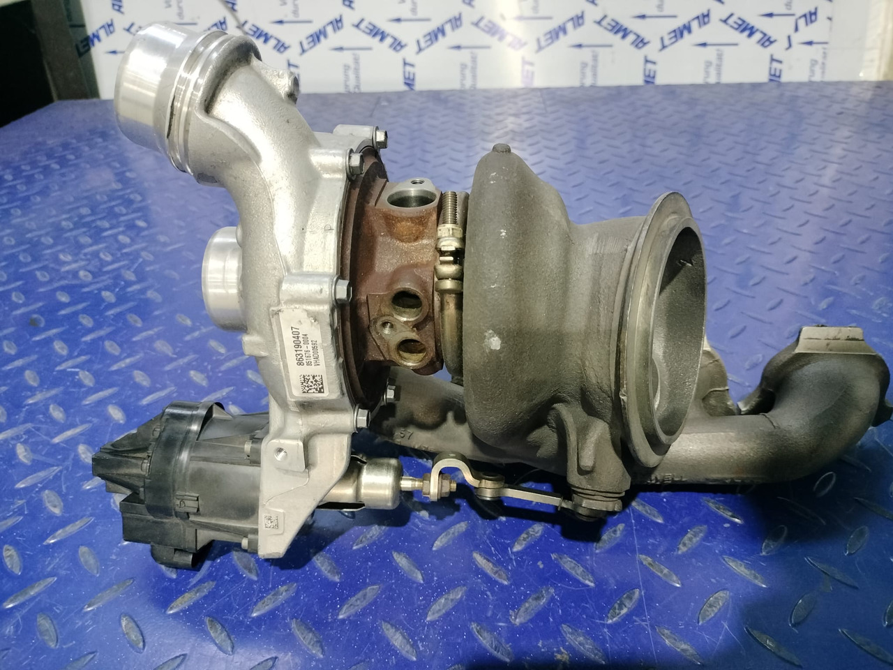 GARRETT 851676 BMW Turbocharger - Turbocompressor para Camião: foto 1 GARRETT 851676 BMW Turbocharger - Turbocompressor para Camião: foto 1
