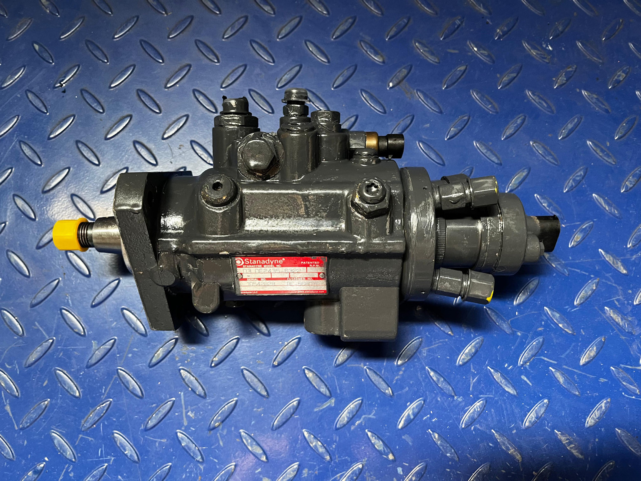 John Deere NEW Injection Pump RE568070 - Motor e peças para Trator: foto 3 John Deere NEW Injection Pump RE568070 - Motor e peças para Trator: foto 3