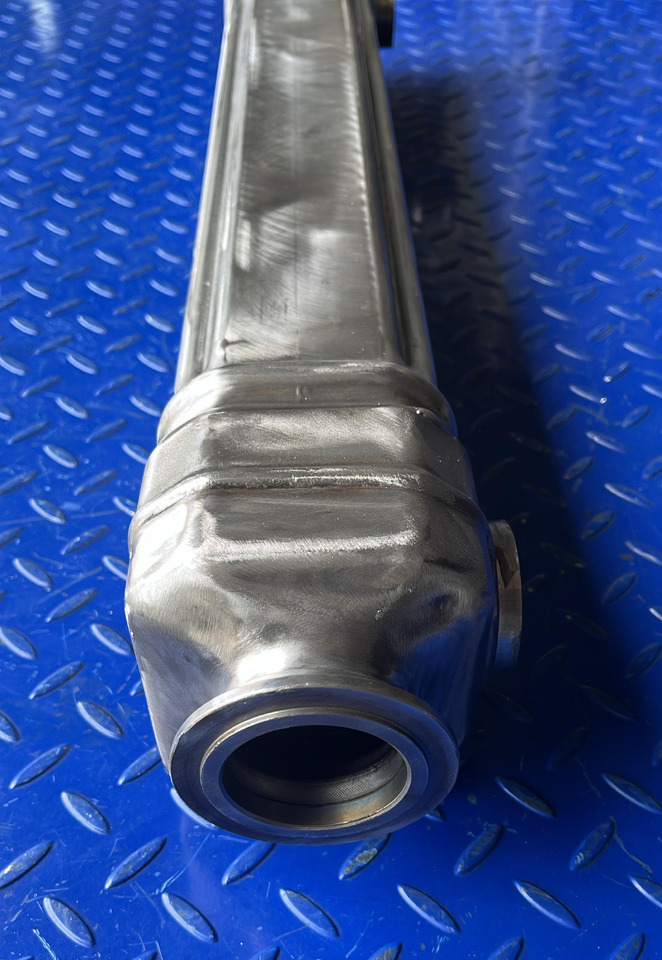 Mercedes Actros Arocs OM473 EGR Cooler A4731400575 - Radiador EGR para Camião: foto 3 Mercedes Actros Arocs OM473 EGR Cooler A4731400575 - Radiador EGR para Camião: foto 3