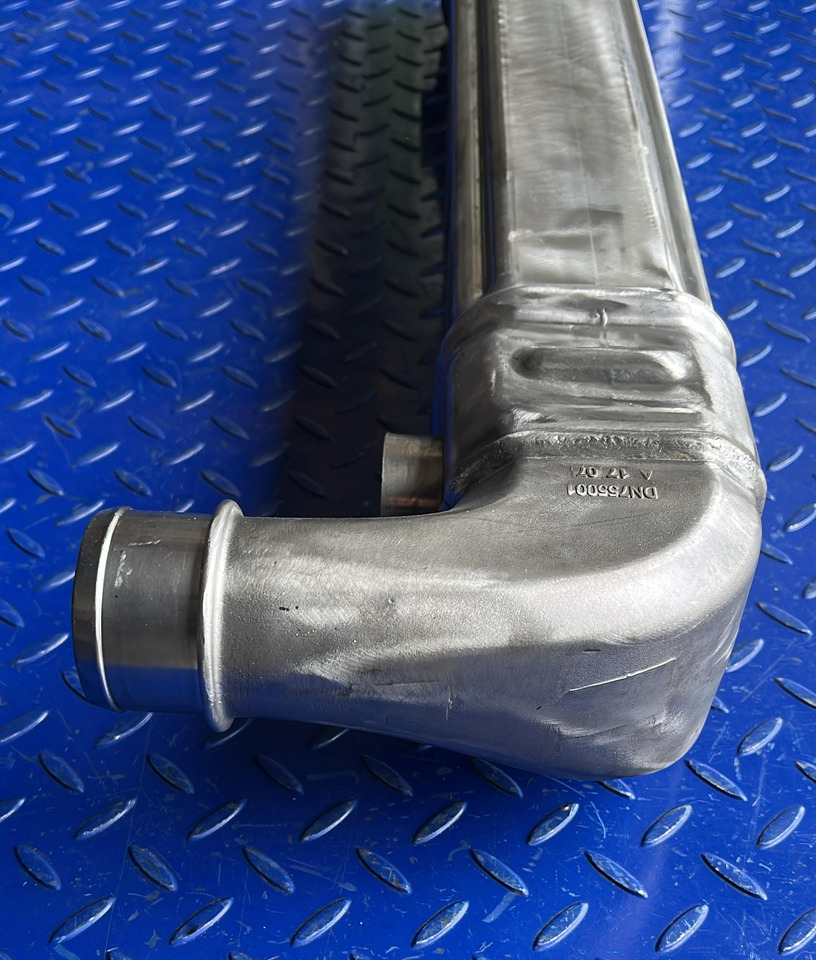 Mercedes Actros Arocs OM473 EGR Cooler A4731400575 - Radiador EGR para Camião: foto 4 Mercedes Actros Arocs OM473 EGR Cooler A4731400575 - Radiador EGR para Camião: foto 4