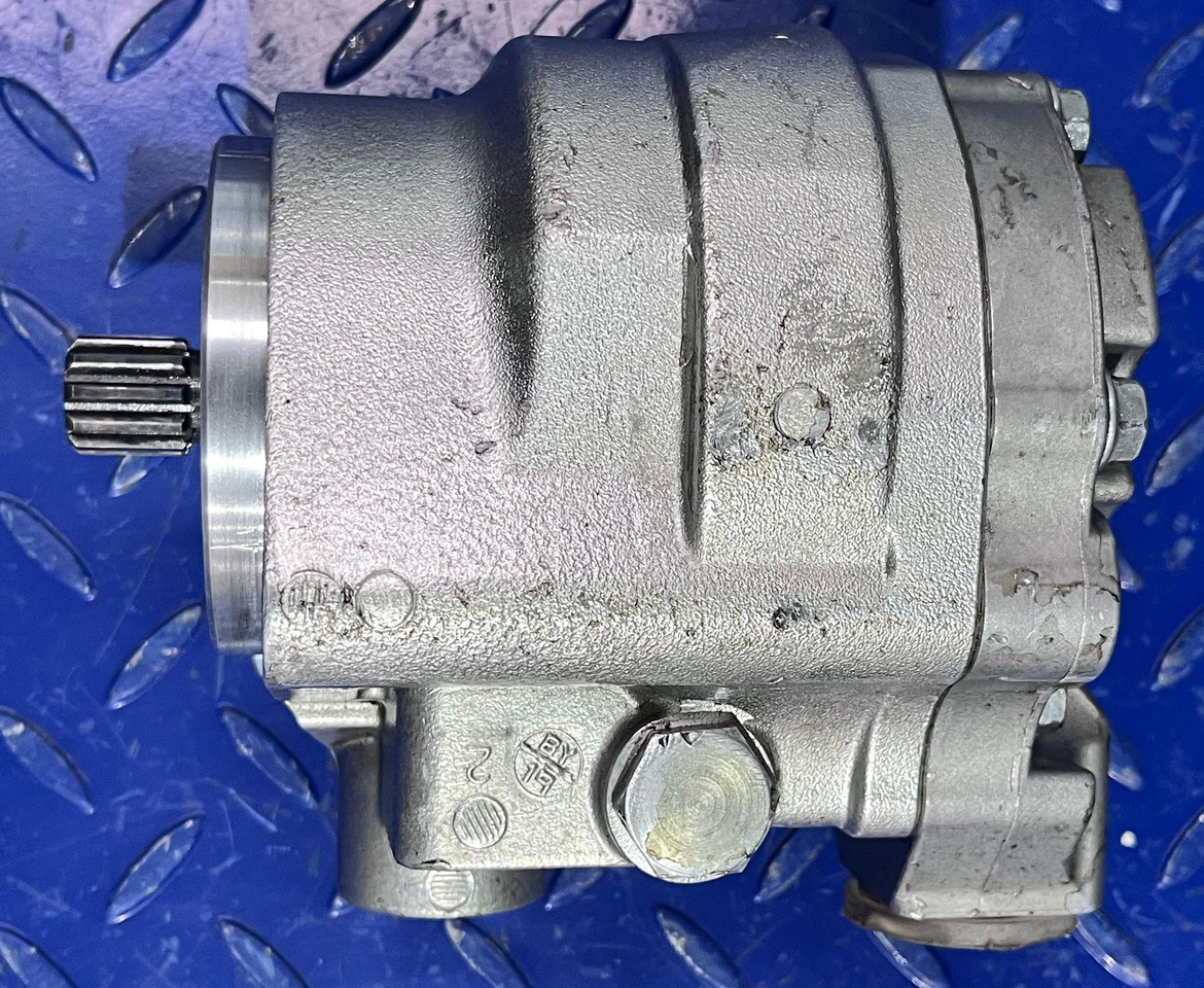 Mercedes Actros MP4 Servo Pump A9604600280 - Bomba de direção para Camião: foto 2 Mercedes Actros MP4 Servo Pump A9604600280 - Bomba de direção para Camião: foto 2