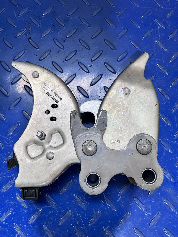 Mercedes Benz A9603102583 - Cabine e interior: foto 4 Mercedes Benz A9603102583 - Cabine e interior: foto 4