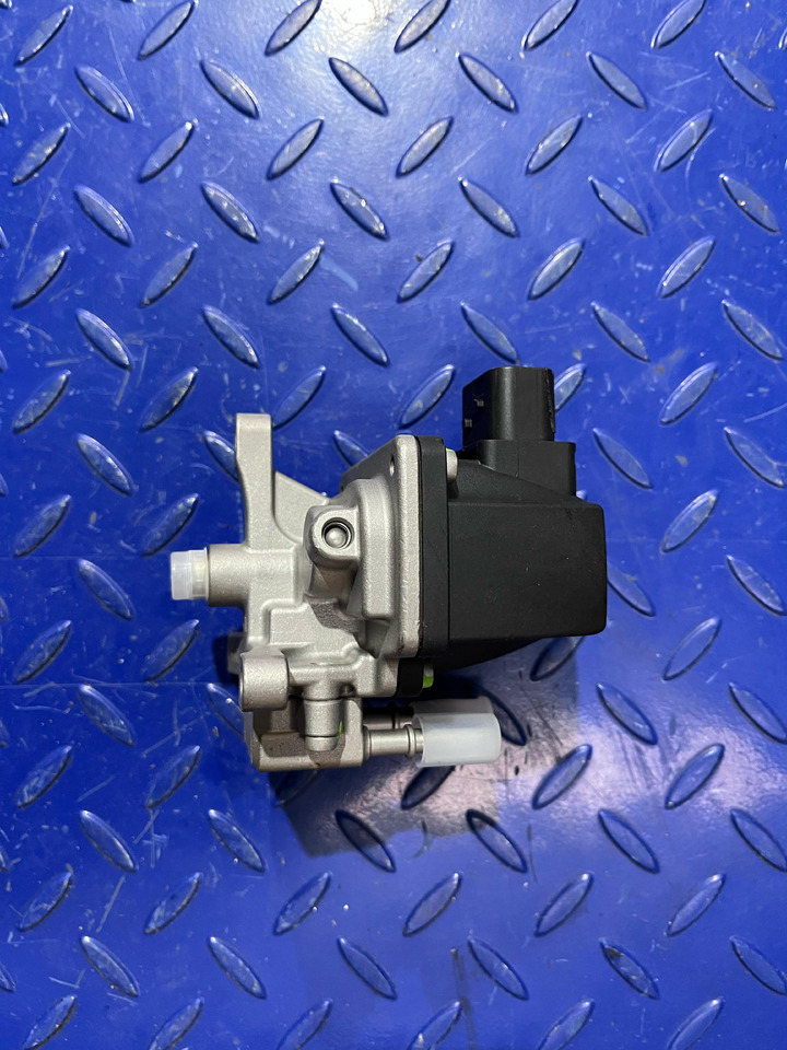 Mercedes Benz Actros, Arocs, Axor Euro 6 Adblue Doser Unit - Sistema de escape para Camião: foto 2 Mercedes Benz Actros, Arocs, Axor Euro 6 Adblue Doser Unit - Sistema de escape para Camião: foto 2