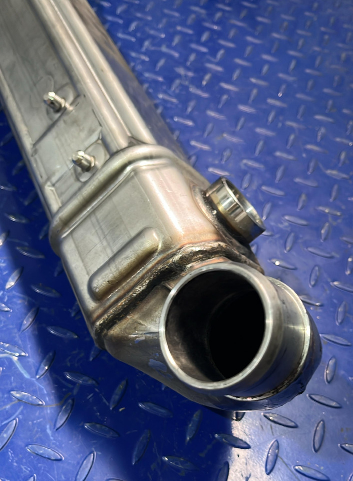 Mercedes Benz Actros Axor Arocs Antos MP4 A4701400675 - Radiador EGR para Camião: foto 3 Mercedes Benz Actros Axor Arocs Antos MP4 A4701400675 - Radiador EGR para Camião: foto 3