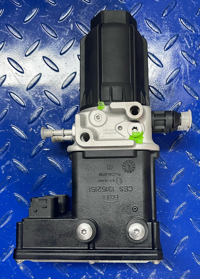 Mercedes Benz Actros, Axor, Arocs, Atego Adblue Pump Euro 6 - Sistema de escape para Camião: foto 4 Mercedes Benz Actros, Axor, Arocs, Atego Adblue Pump Euro 6 - Sistema de escape para Camião: foto 4