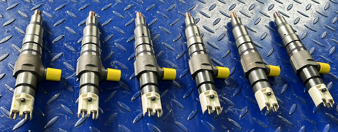 Mercedes Injector Atego Arocs Euro 6 A9362187 - Injector para Camião: foto 2 Mercedes Injector Atego Arocs Euro 6 A9362187 - Injector para Camião: foto 2