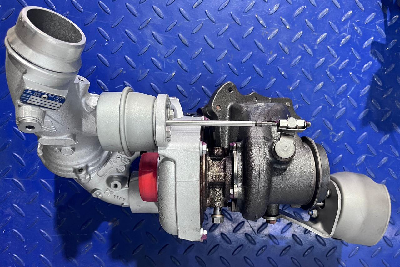 Turbo Mercedes Sprinter 216/316/416/516 CDI BiTurbo Euro 5 - Motor e peças para Automóvel: foto 1 Turbo Mercedes Sprinter 216/316/416/516 CDI BiTurbo Euro 5 - Motor e peças para Automóvel: foto 1