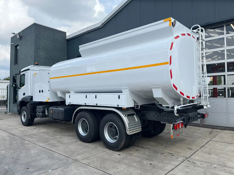 Mercedes-Benz Arocs 4040 6x6 Water Tank Truck - Camião cisterna: foto 3 Mercedes-Benz Arocs 4040 6x6 Water Tank Truck - Camião cisterna: foto 3