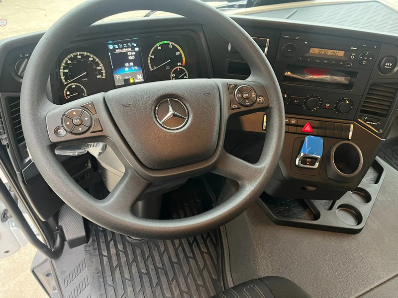 Locação financeira de Mercedes-Benz Actros 2045 S 4x2 Tractor Head Mercedes-Benz Actros 2045 S 4x2 Tractor Head: foto 13
