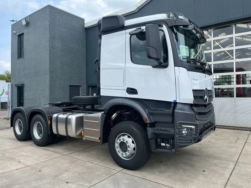 Locação financeira de Mercedes-Benz Actros 3348 S 6x4 Tractor Head Mercedes-Benz Actros 3348 S 6x4 Tractor Head: foto 9
